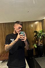 Taiel Escort Masculino