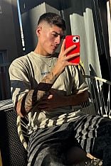 Photo #3 of Taiel