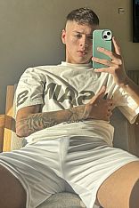 Taiel Escort Masculino