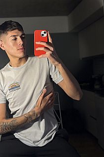 Taiel Male Escort