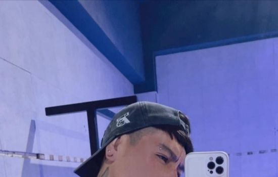 Elías Escort Masculino