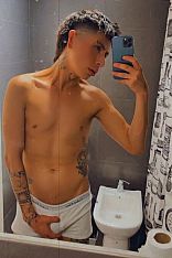 Tiaguito Escort Masculino