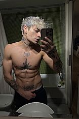 Foto #4 de Exclusive Boy