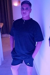 Fabián Male Masseur