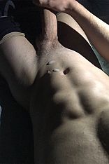 Eliot Twink Escort Masculino