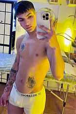 Franquito Male Escort