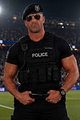 ITALIAN FORCE Acompañante masculino