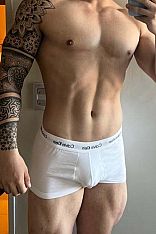 Nacho Fit Male Escort
