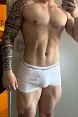 Nacho Fit Escort Masculino