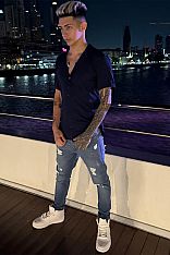 Brian Fit Escort Masculino