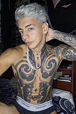 Brian Fit Escort Masculino