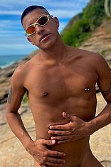 Foto #12 de Alexander P.