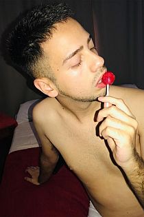 Yosemir Escort Masculino