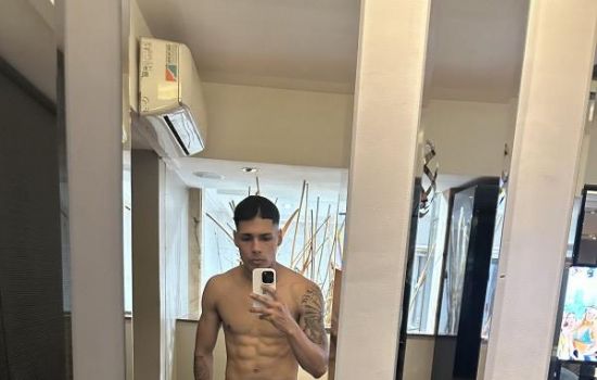 Leo Valor Male Escort