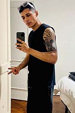 Leo Valor Male Escort