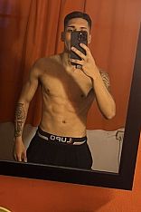 Leo Valor Escort Masculino