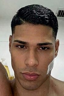 Leo Valor Male Escort