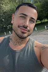 Leandro Activo Escort Masculino