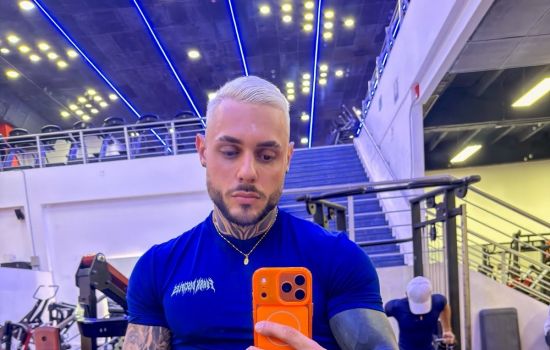 Aquiles Escort Masculino