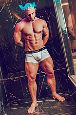 Aquiles Escort Masculino