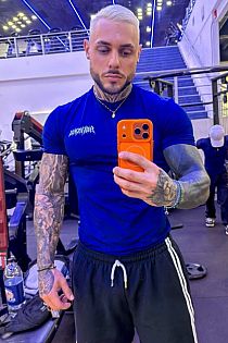 Aquiles Male Escort