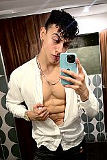 Photo #9 of Mauro