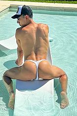 Photo #37 of Mauro