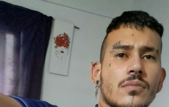 Sebastián Guerrero Male Escort