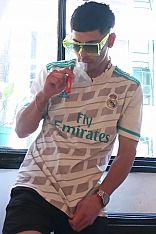 Aron Fox Escort Masculino