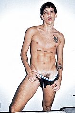 Bratz Escort Masculino