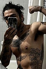 Emiliano Patagónico Escort Masculino