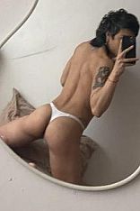 Photo #1 of Stefano Saenz