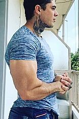 El Tano Escort Masculino