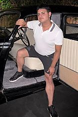 Mateo Pasivo Escort Masculino