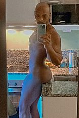 Model Fitness Male Escort