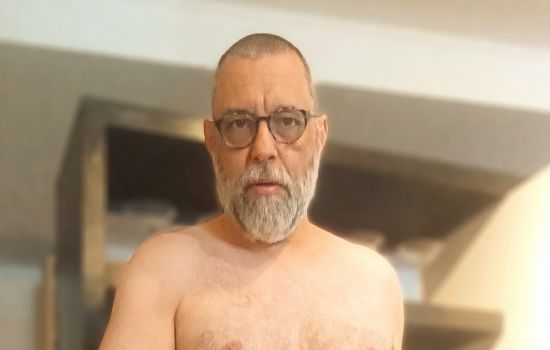 Ulis Masajista Male Masseur
