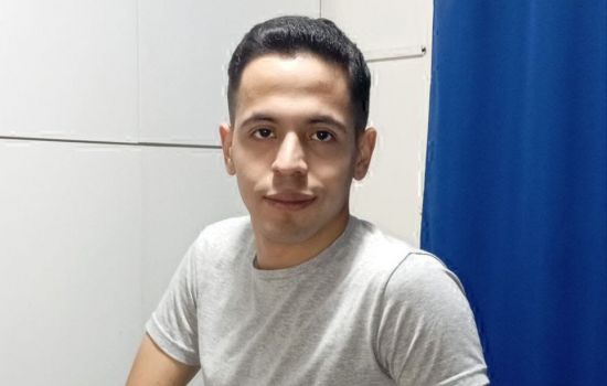 Dan Male Masseur