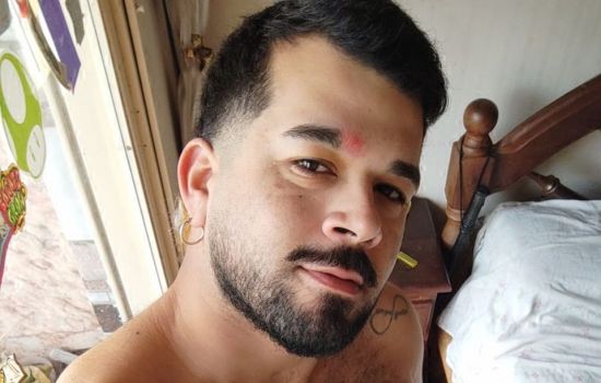 Shimitri Male Escort