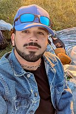 Shimitri Male Escort