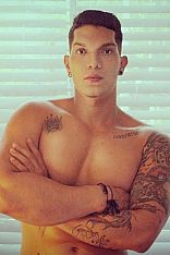 Paolo Can XXL Escort Masculino