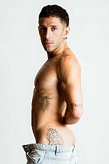 Bublle Boy Male Escort