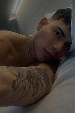 Mateo Escort Masculino