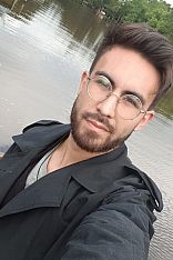 Ariel Escort Masculino