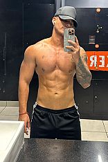 Photo #9 of Diogo