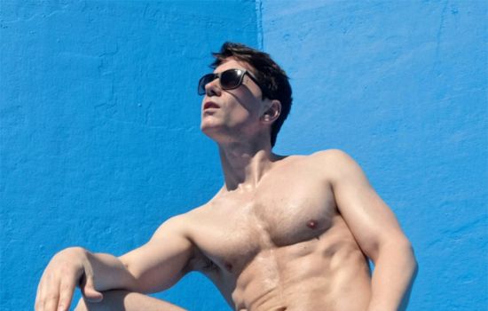 Dorian Male Escort