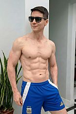 Dorian Escort Masculino