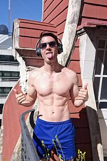 Dorian Escort Masculino