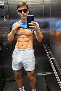 Dorian Escort Masculino