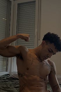 Modelito  Male Escort