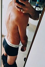 Photo #5 of Román Dotado